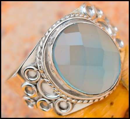 Sterling silver ring - CHALCEDONY (size 8.5 / Q half)