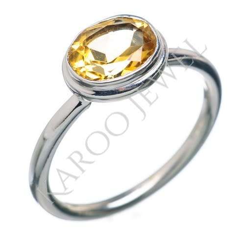 Sterling silver ring - CITRINE (size 8.5 / Q half)