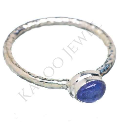 Sterling silver ring - TANZANITE (size 11.5 / W half)