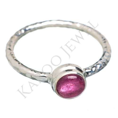 Sterling silver ring - PINK TOURMALINE (size 11 / V half)