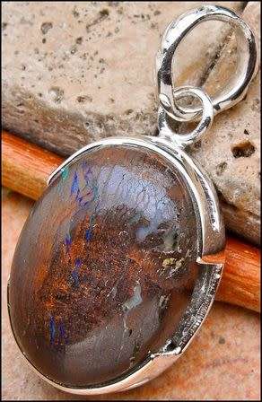 Sterling silver pendant - BOULDER OPAL