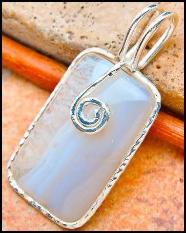 Sterling silver pendant - BOTSWANA AGATE