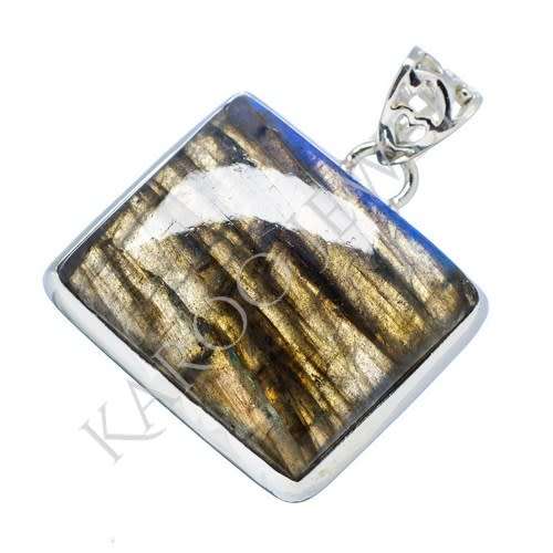 Sterling silver pendant - LABRADORITE