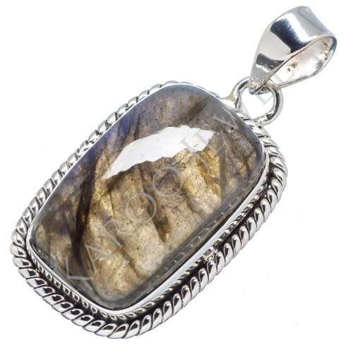 Sterling silver pendant - LABRADORITE