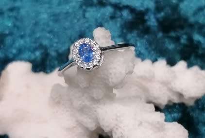 Sterling silver ring - Sparkling CUBIC ZIRCONIA with Created TOPAZ - size 6 / M