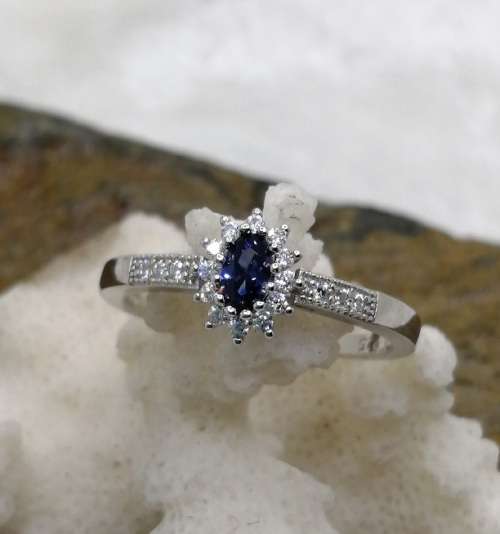 Sterling silver ring - Sparkling CUBIC ZIRCONIA with Created SAPPHIRE - size 8.5 / Q half