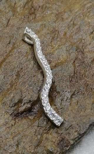 Sterling silver pendant - CUBIC ZIRCONIA - gorgeous!