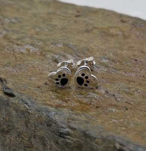 Sterling silver earrings - Heart studs with PAWPRINT
