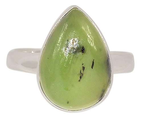 Sterling silver ring - NEPRHITE JADE (size 9.5 / S half)