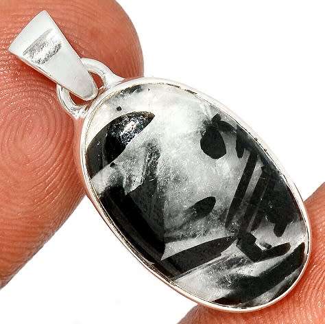Sterling silver pendant - TOURMALINATED QUARTZ