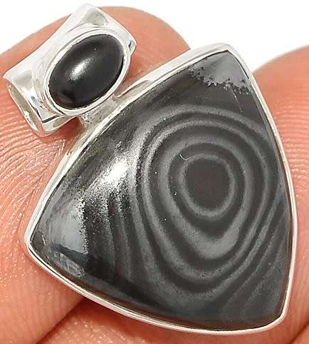 Sterling silver pendant - PSILOMELANE and ONYX