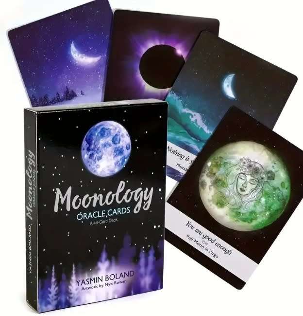 Moonology oracle card deck - Yasmin Boland