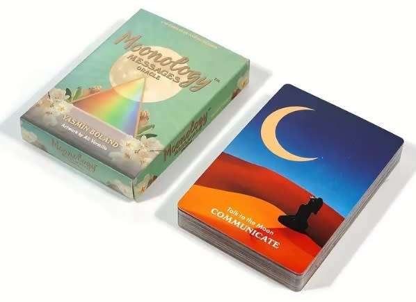 Moonology oracle card deck - Yasmin Boland