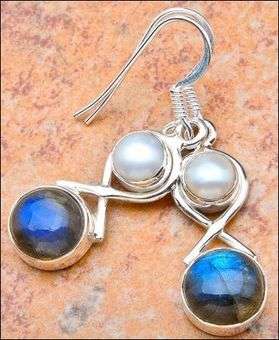 Sterling silver earrings - LABRADORITE & PEARL - Dreams Collection