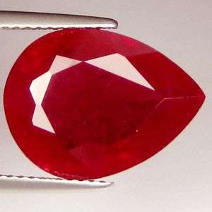 WEEKEND SALE! 11.80 cts RUBY pear facet (Madagascar)