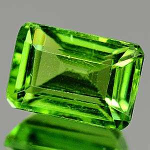 100% Natural APATITE octagon facet (Tanzania, Africa)