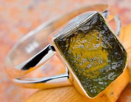 Sterling silver ring - MOLDAVITE - Dreams Collection (size 8 / Q)