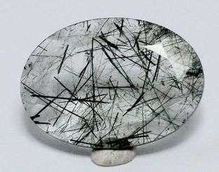100% Natural 11.0 cts GREEN TOURMALINATED QUARTZ oval facet (Africa)