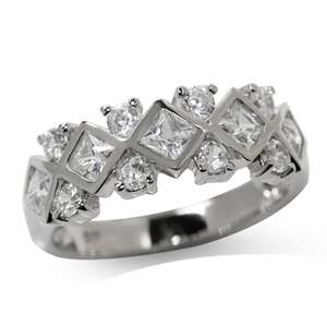 Sterling Silver ring - CUBIC ZIRCONIA (size 8 / Q)