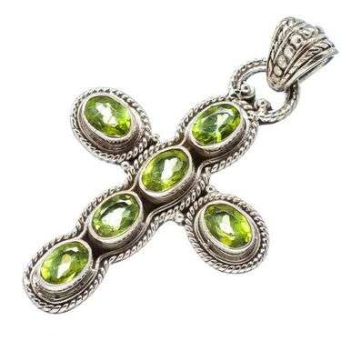 Sterling silver pendant - PERIDOT - Dreams Collection