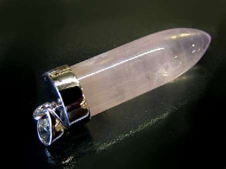 ROSE QUARTZ pendant