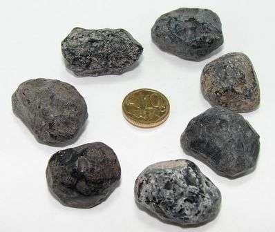 Natural APACHE TEAR (obsidian / volcanic glass)