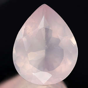 Really pretty! 5.32 cts Natural ROSE QUARTZ pear facet (Africa)