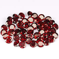 RED GARNET 3mm round facets (Africa) - 15 pieces available