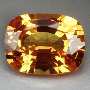 Very pretty! 7.00 cts Natural GOLDEN YELLOW SAPPHIRE cushion facet (Thailand)