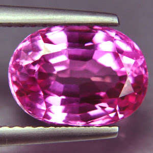 LUNCHTIME MADNESS! 3.70 cts PINK SAPPHIRE oval facet (Thailand)