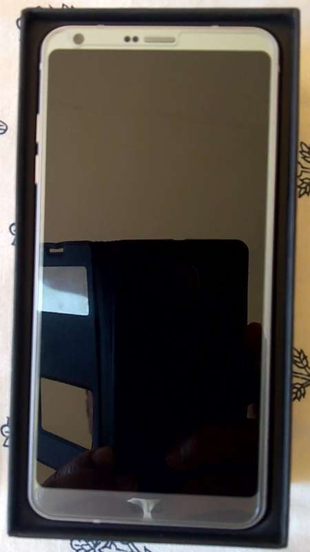 New LG G6 Platinum Smartphone, 4Gb Ram 32Gb Storage Dual 13Mp Camera Back 5MP Front