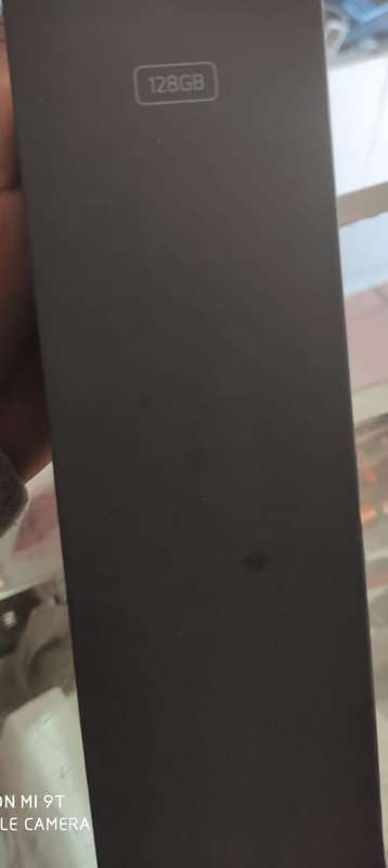 LG V30+ 128GB smartphone 4G LTE (BRAND NEW)