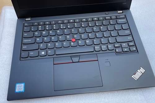 8TH Gen ThinkPad X280 Core i5- 8250U CPU @1.60GHz 8GB Ram 256 SSD