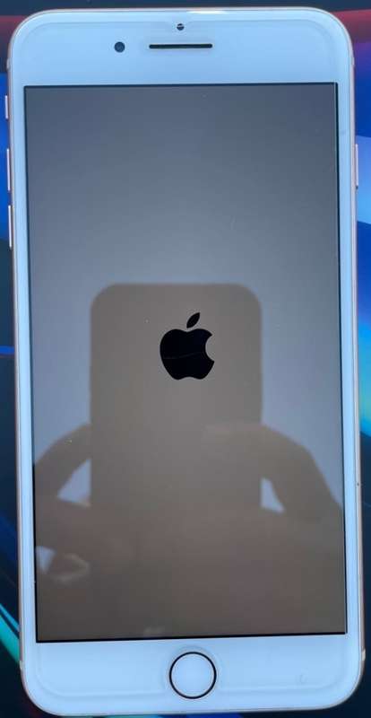 Apple iPhone 8 Plus 256GB - Gold Bezel On White Face In Excellent Condition