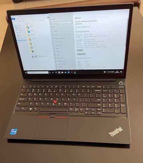 Lenovo ThinkPad E15 Gen 2 Core i7-1165G7 CPU @2.80GHZ 16GB Ram 512GB SSD
