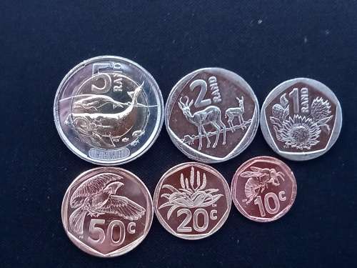 BEAUTIFUL 2023 FULL SET 10C - R5. TAKEN FROM SEALED BANK BAGS. 10 SETS AVAILABLE