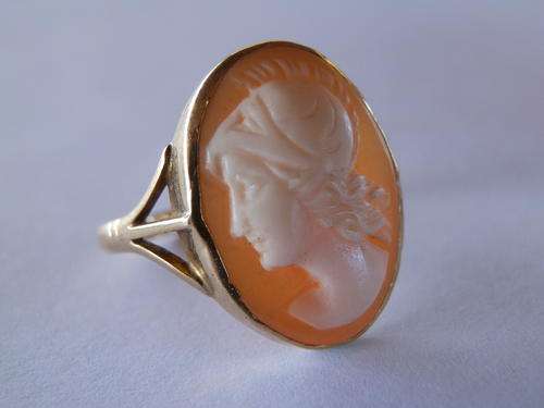 Vintage 9ct gold cameo ring (valuation certificate included) - 2 weeks to pay