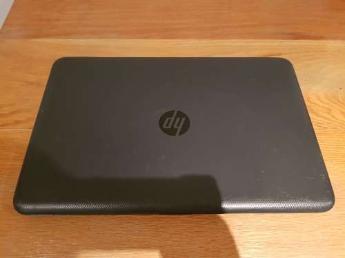 HP 250 G4- (15.6") CORE i5- 6200U, 4GB DDR4 RAM, 500GB HDD!!! LATE ENTRY!!!