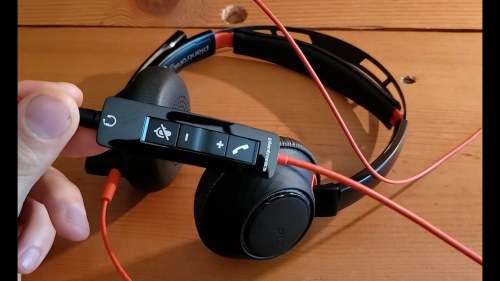 Plantronics - Blackwire C5220 Wired, Dual-Ear (Stereo) Headset with Boom Mic - NO USB-connector!!