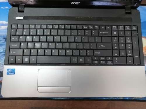 ACER ASPIRE E1- (15.6") DUAL CORE B830, 4GB DDR3 RAM, 500GB HDD- AMAZING DEAL!!