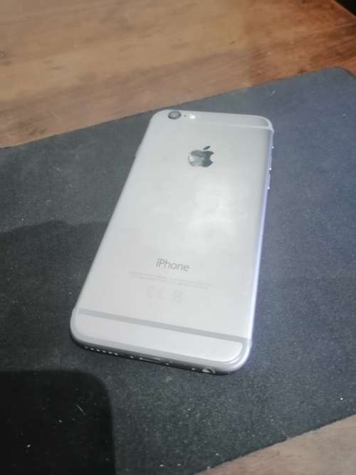 iphone 6 32gb SPACE GRAY  FAULTY iphone   - SOLD AS IS!!