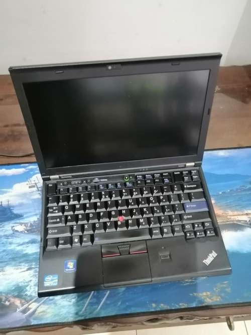 LENOVO THINKPAD X230- (12.5") CORE i7-3520M, 4GB DDR3 RAM, 320GB HDD!!! GREAT DEAL!!!