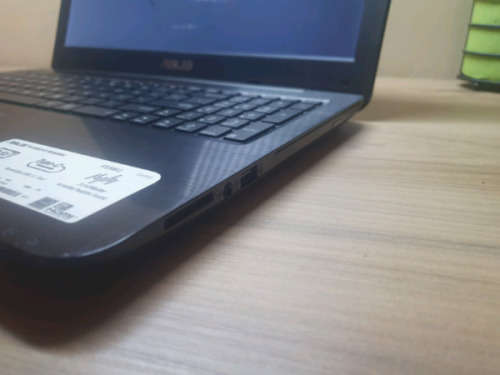 ASUS F556U SONICMASTER- (15.6`) CORE i5- 6200U, 8GB DDR4 RAM, 1TB HDD!!! GREAT DEAL