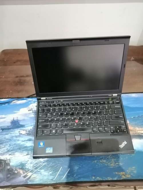 LENOVO THINKPAD X230- (12.5") CORE i5-3320M, 4GB DDR3 RAM, 500GB HDD!!! GREAT DEAL!!!