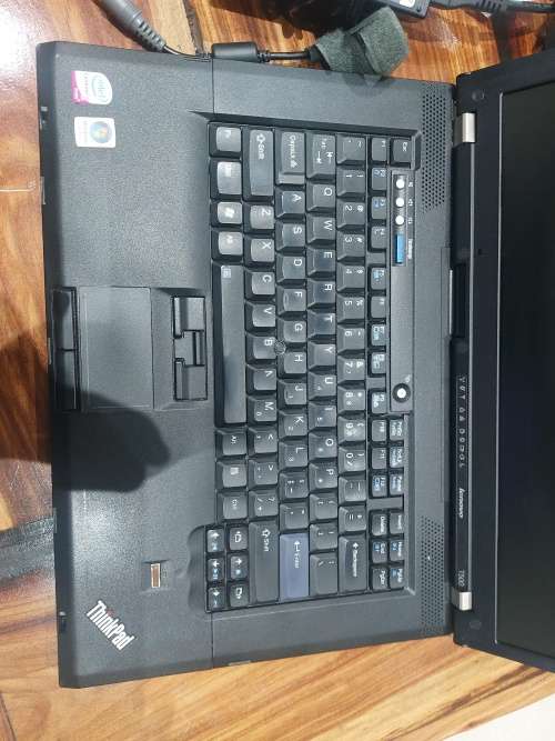 LENOVO THINKPAD T500- (15.4`) core 2 duo 2.4ghz, 2GB RAM, 120GB HDD- AMAZING DEAL!!