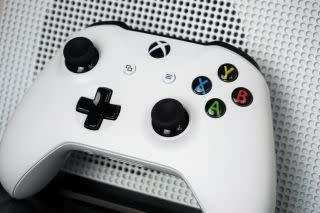 XBOX ONE S WIRELESS V2 CONTROLLER - GREAT DEALS!!