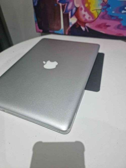 APPLE MACBOOK PRO 13` LATE 2011 CORE I5, 16GB RAM, 500GB SSD!!! FREE BAG!!