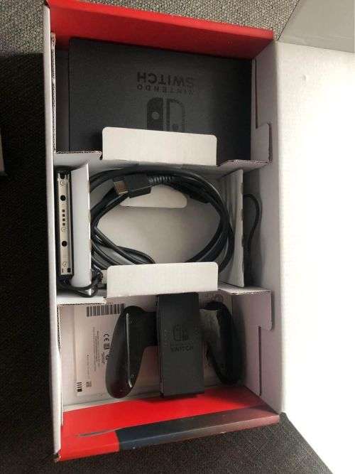 Nintendo Switch Console - (GREY), great condition, IN THE BOX!!!