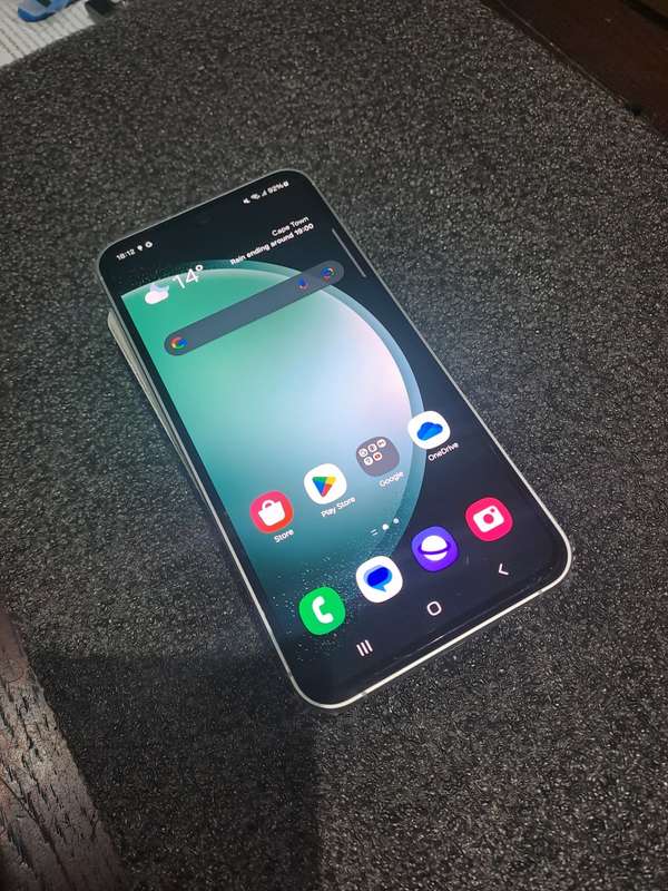 Samsung Galaxy S23 FE 5G 256GB Dual Sim - Mint - SCREEN GUARD !!