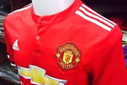 Manchester United Authentic Jersey ***R50 bid increments***